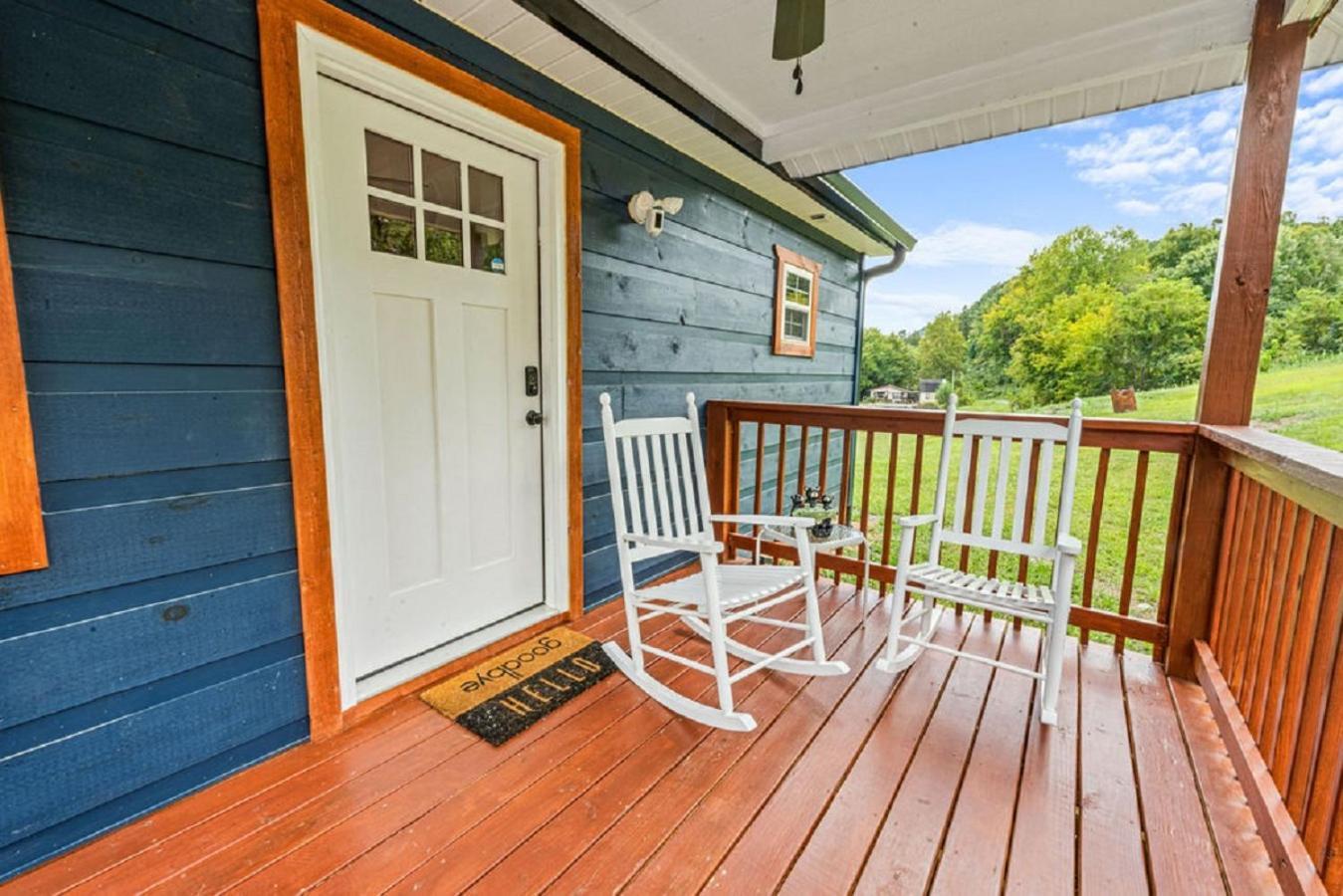 Brand New Tiny Cabin! A Bearly Adventure Sevierville Luaran gambar